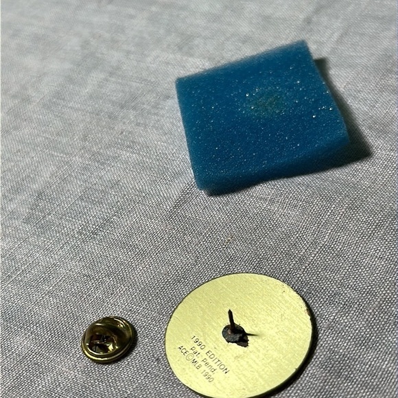 Houston Astros lapel pin Vintage 1990 MVP collector series team pins ACE Novelty - Picture 10 of 12